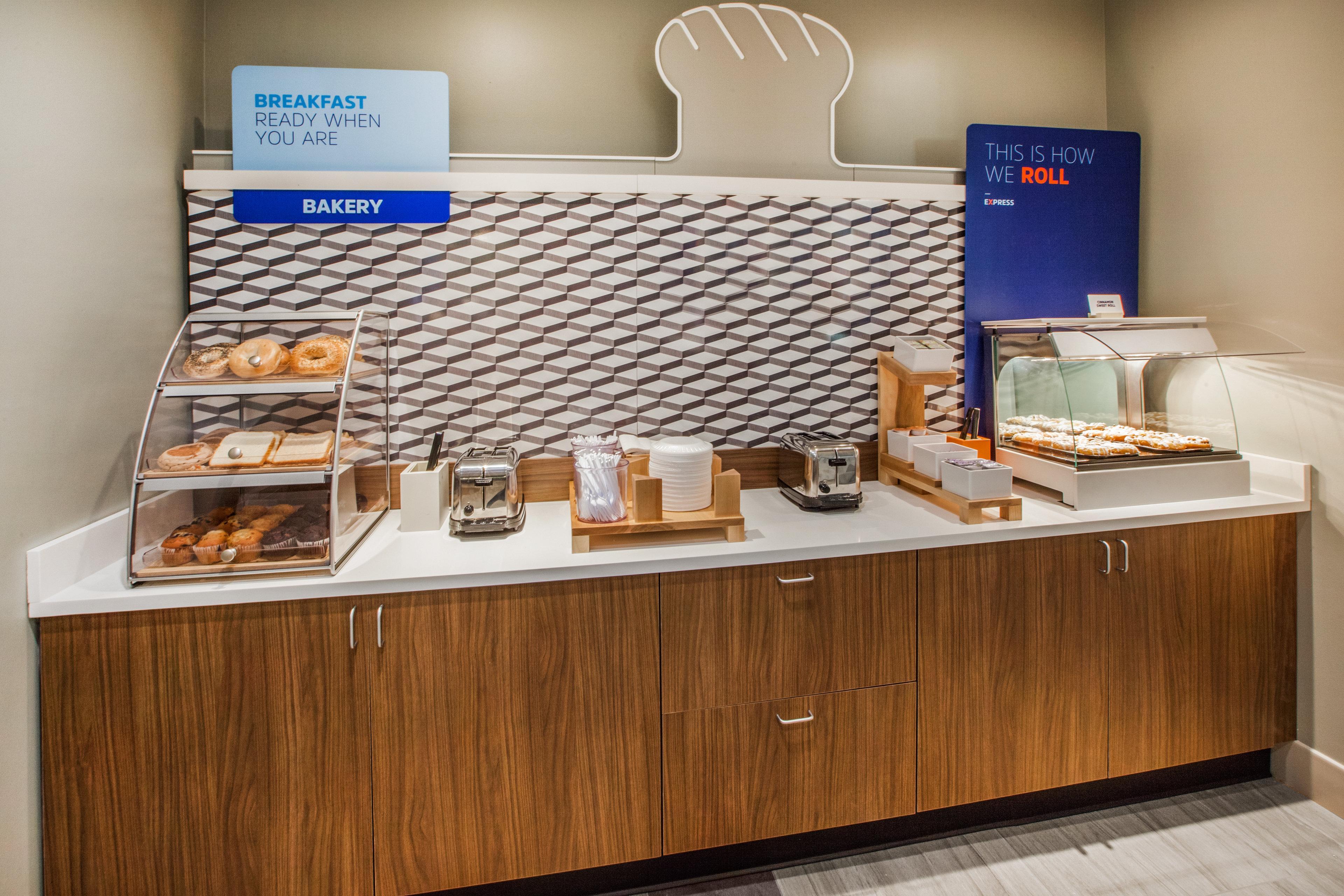 Holiday Inn Express & Suites Detroit - Farmington Hills By Ihg Northville Eksteriør bilde