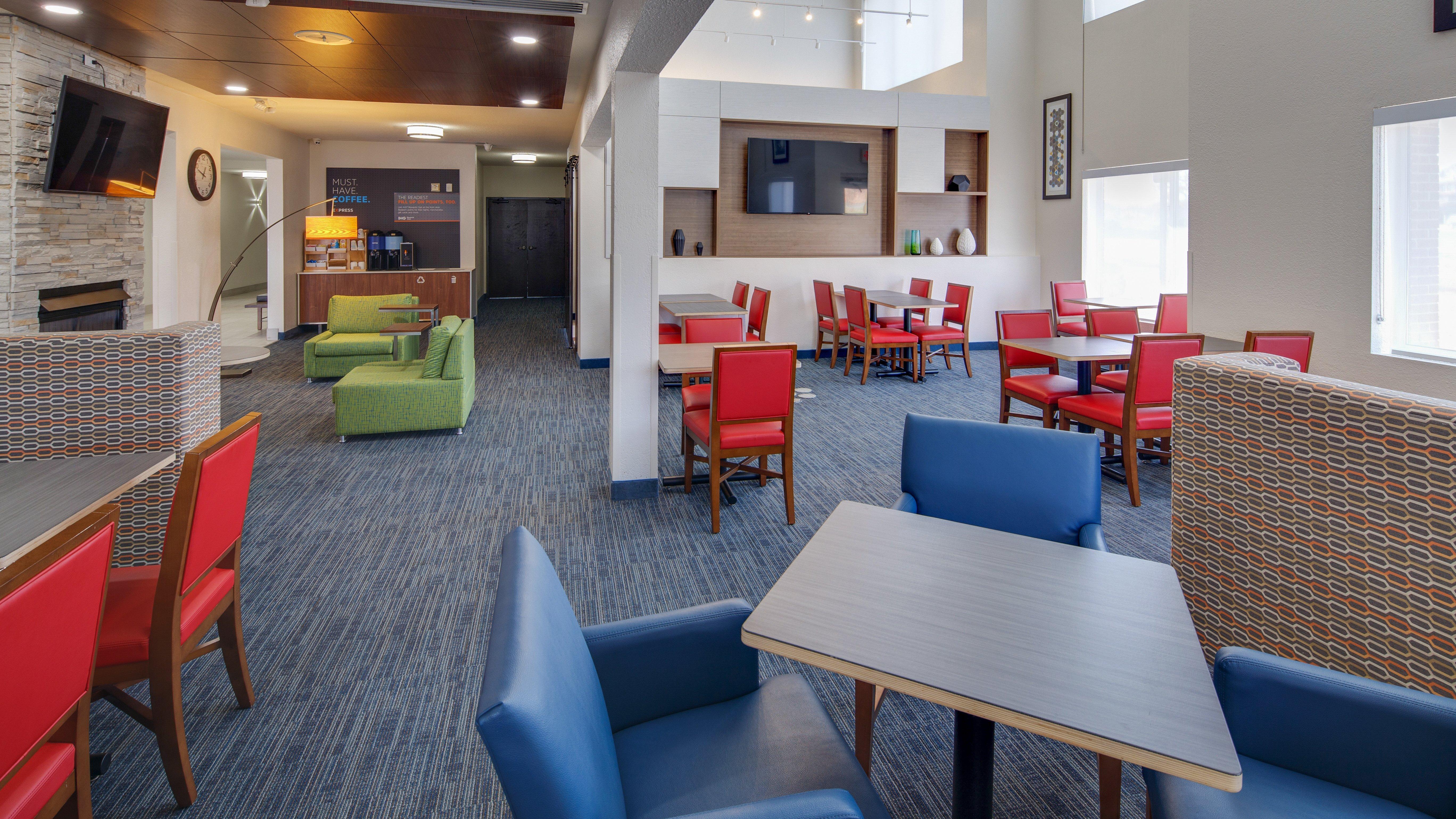 Holiday Inn Express & Suites Detroit - Farmington Hills By Ihg Northville Eksteriør bilde
