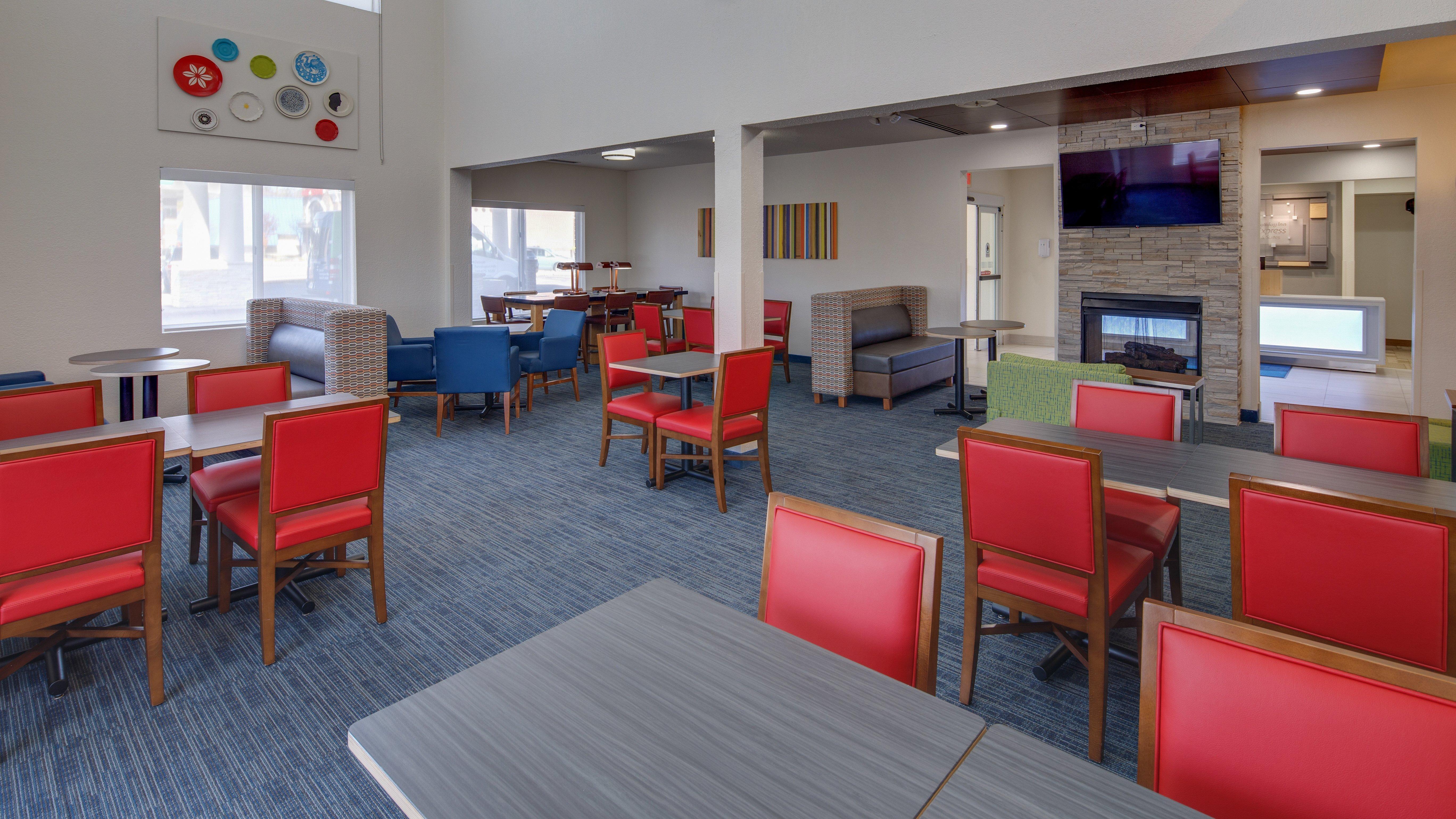 Holiday Inn Express & Suites Detroit - Farmington Hills By Ihg Northville Eksteriør bilde